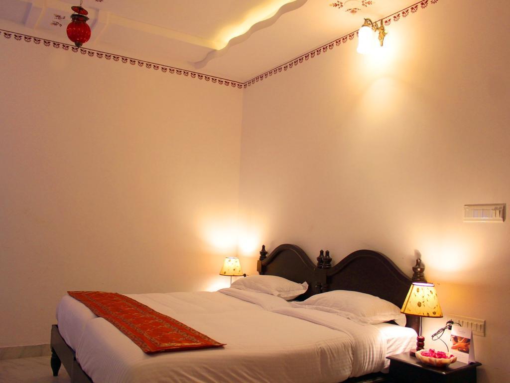 Hotel Mahima Palace Udaipur Luaran gambar