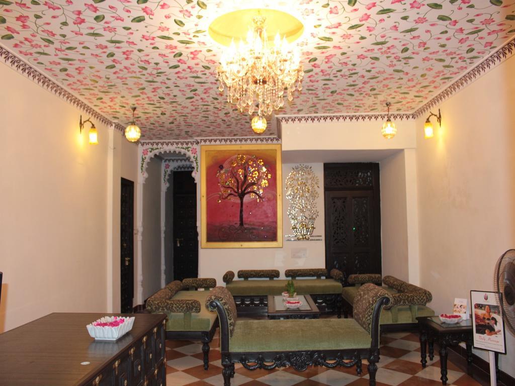 Hotel Mahima Palace Udaipur Luaran gambar